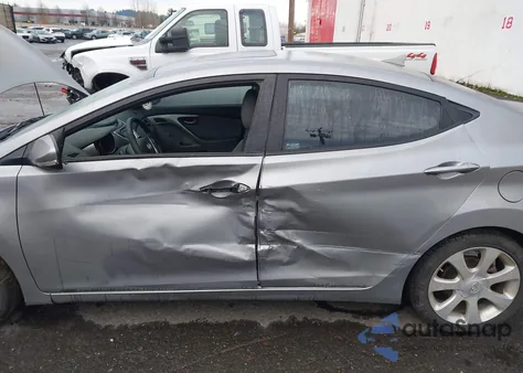 2012 Hyundai Elantra Limited (Ulsan Plant) z USA, uszkodzony, nr VIN KMHDH4AE9CU191731